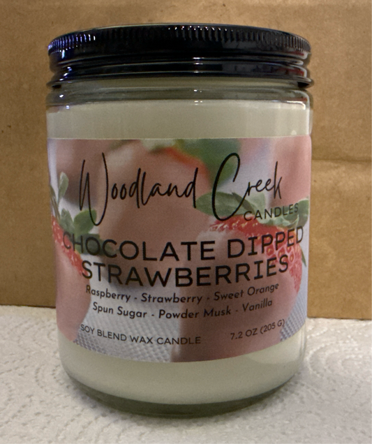 chocolate-dipped-strawberries-soy-wax-candle